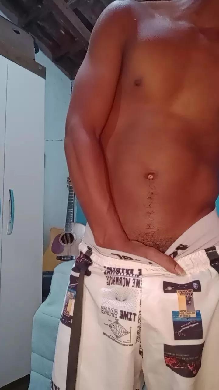 Leosilvajf webcams show profile image 