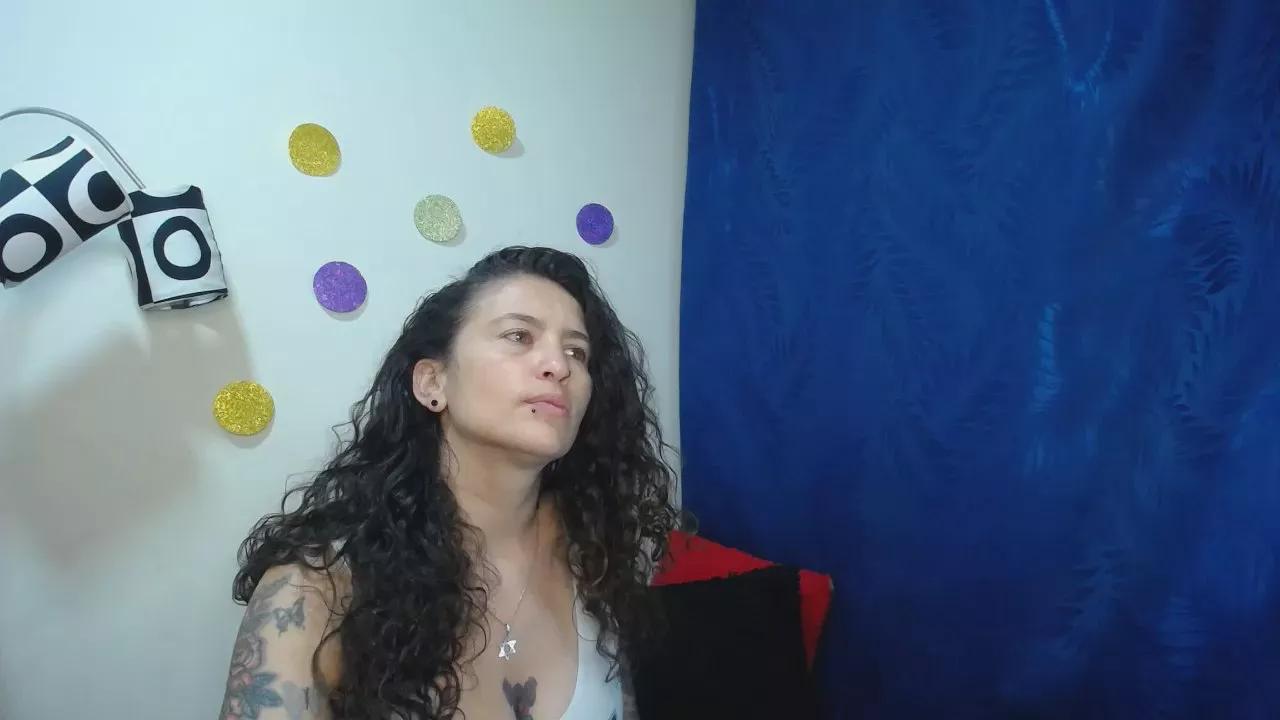 Leyla_Horny_Bg from Cam4
