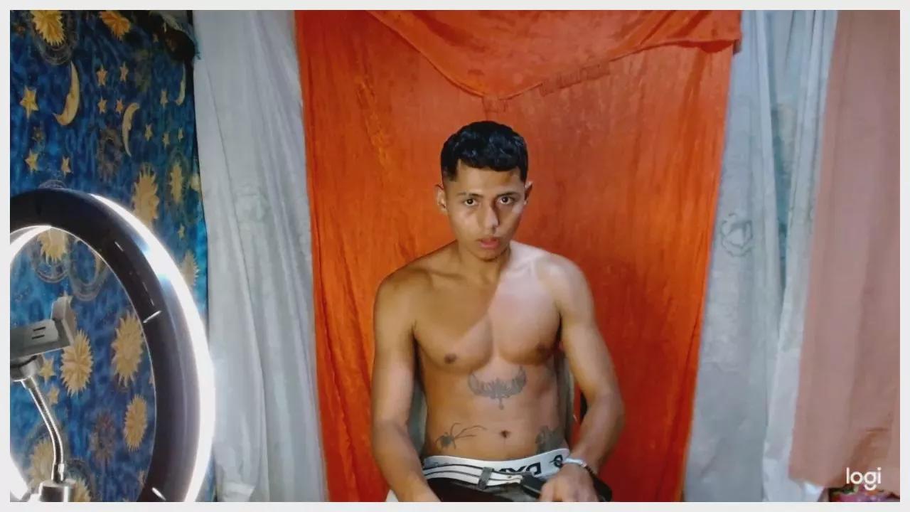 Lil_condor_bby1 from Cam4