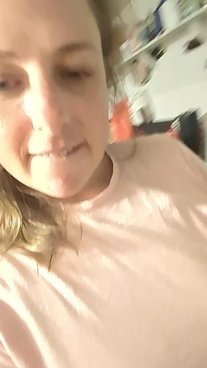 lilmissmuppet from Cam4
