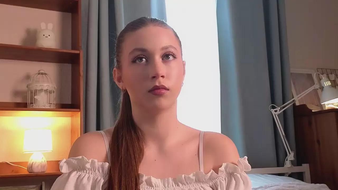 little_melody from Cam4