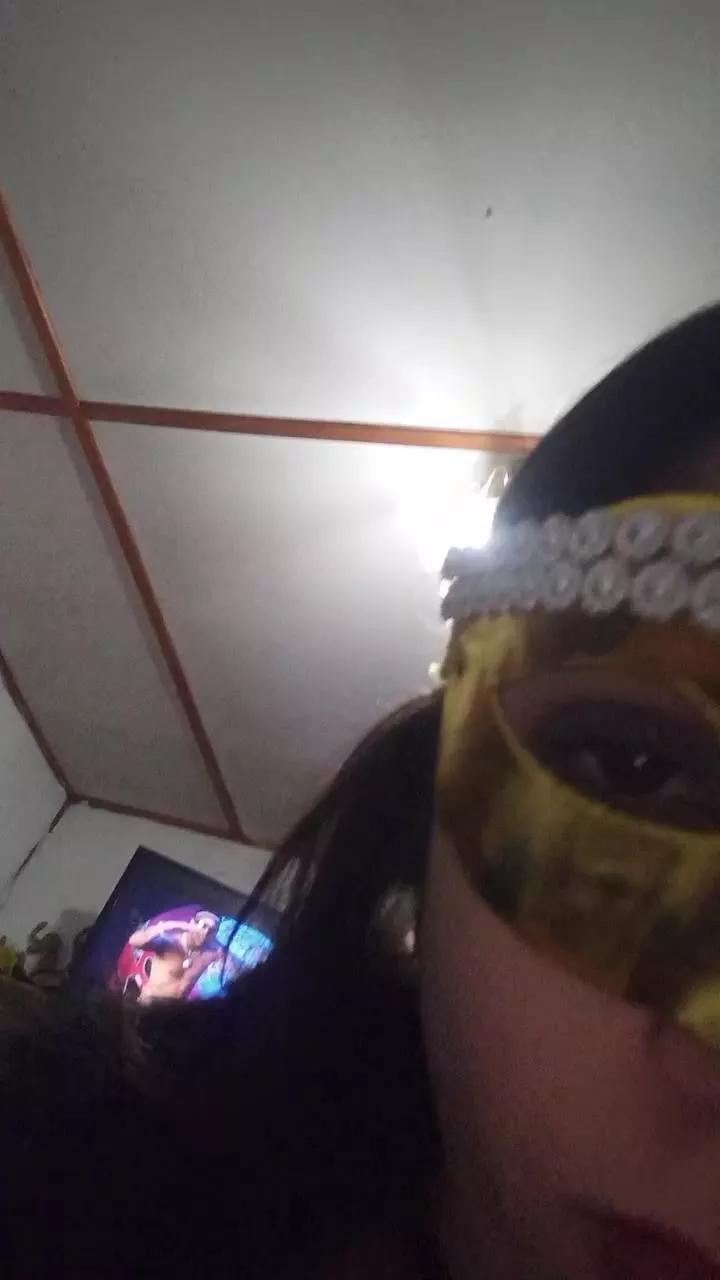LittleBunny20 webcams show profile image 