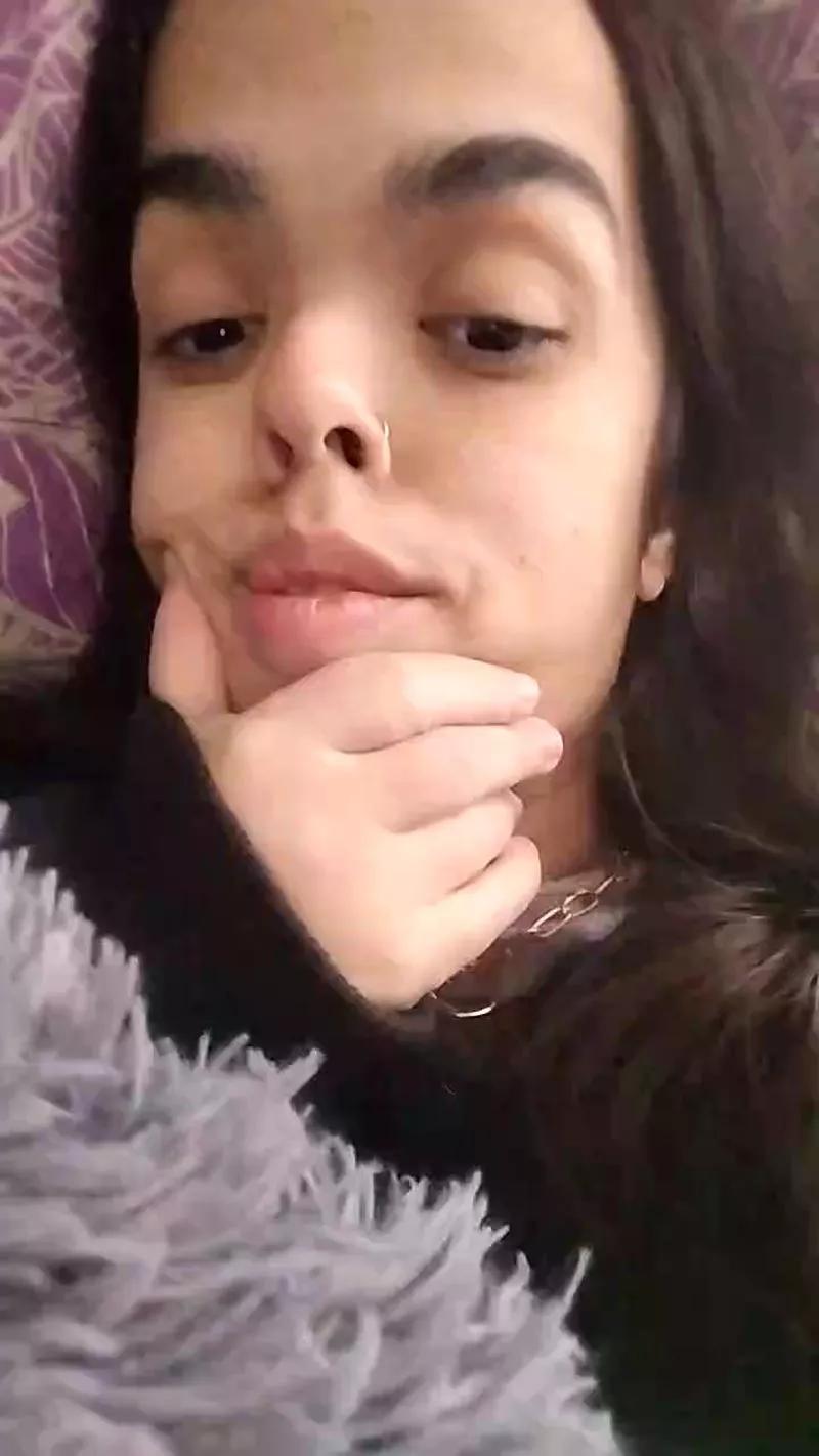 Littleegirl69 from Cam4