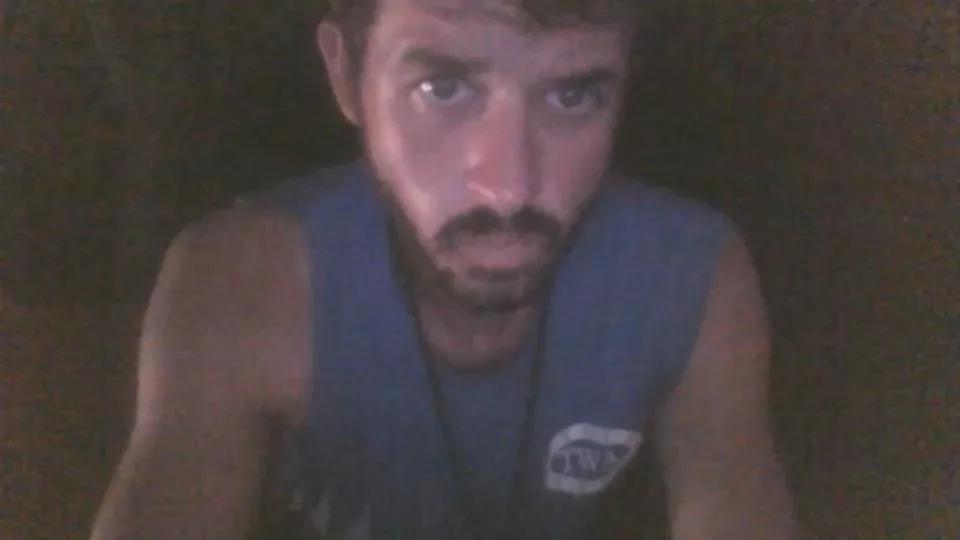 Littleguy25 from Cam4