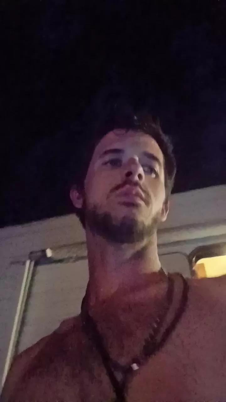 Littleguy25 from Cam4