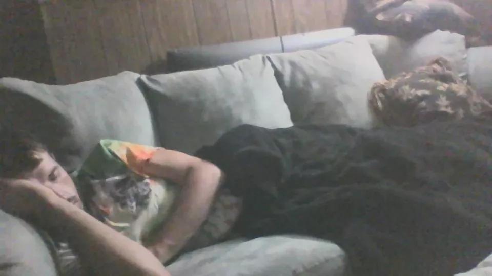 Littleguy25 from Cam4