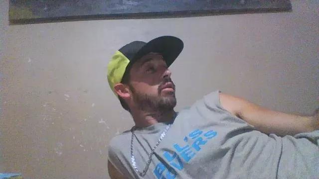 Littleguy25 from Cam4