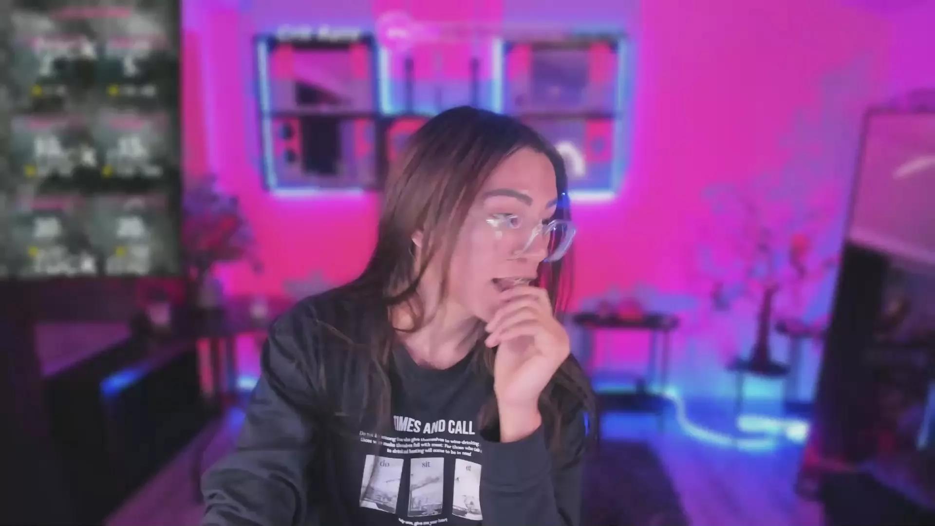 littleslutvhot from Cam4