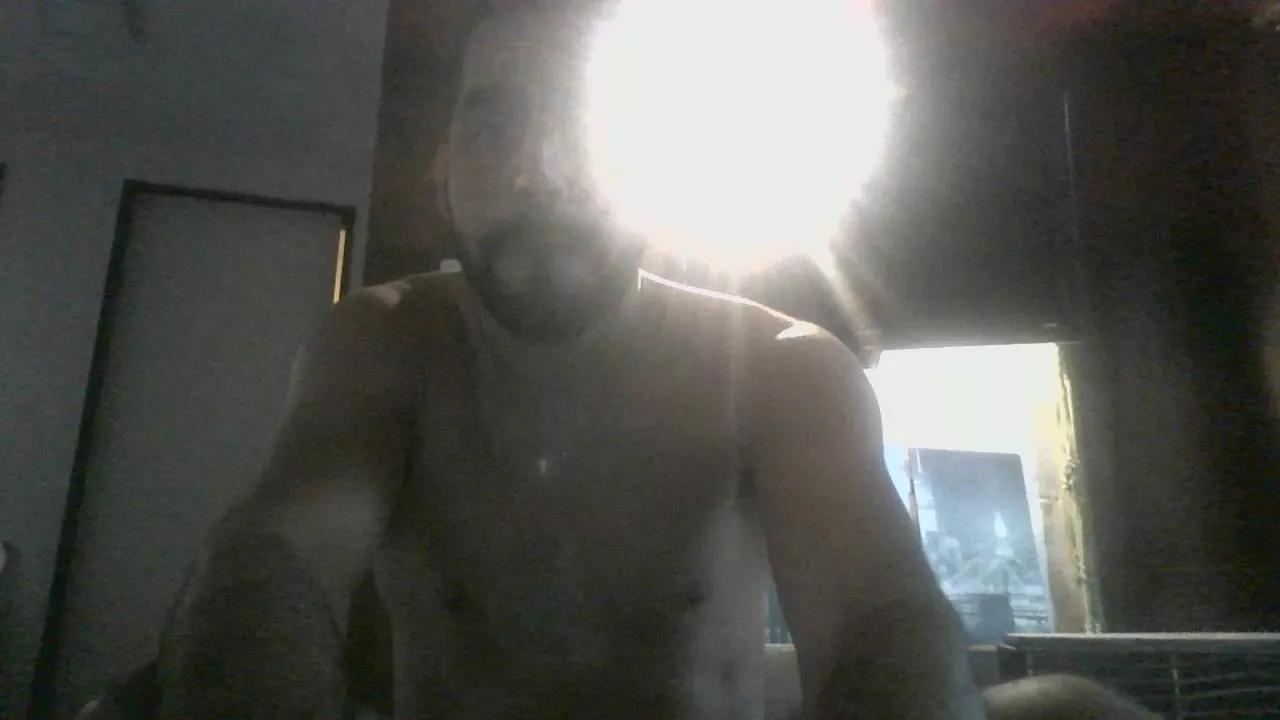 Liyovassa22_ webcams show profile image 