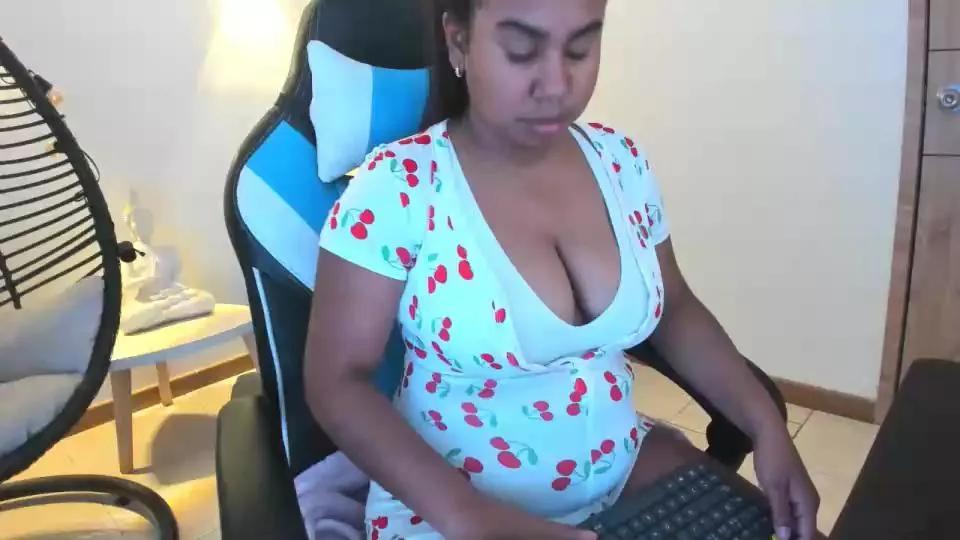 Lizzie_williams webcams show profile image 
