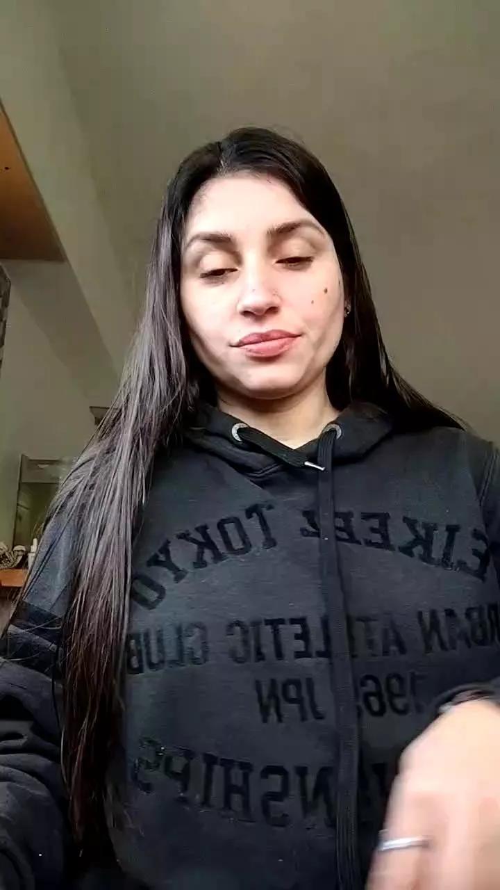 LolatuMiel from Cam4