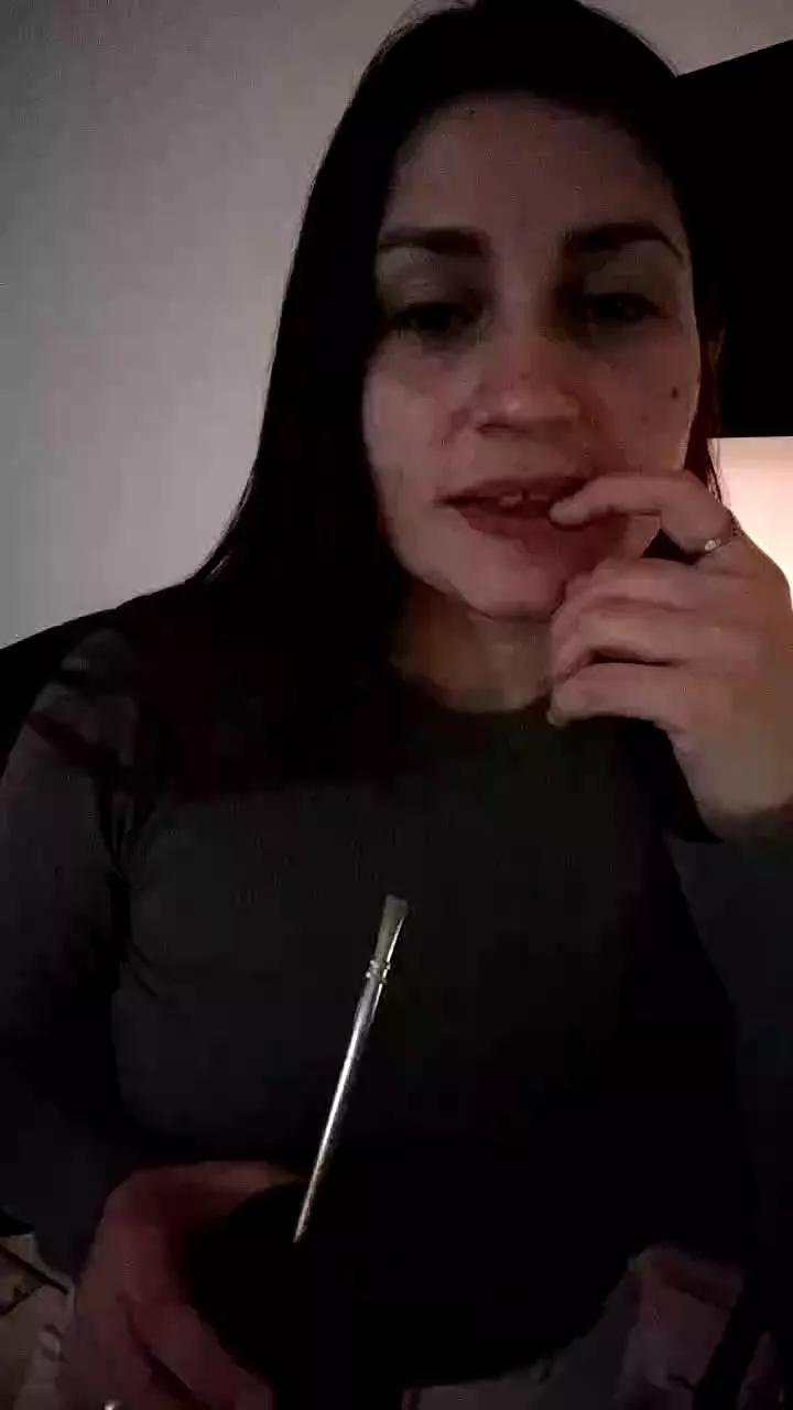 LolatuMiel from Cam4