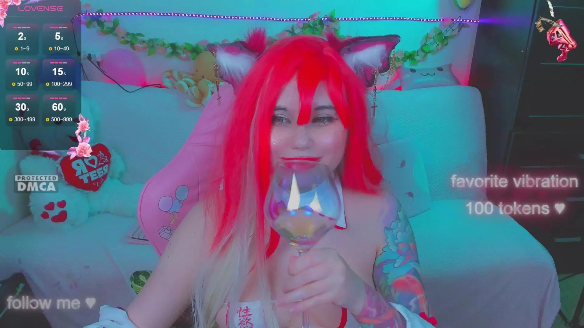 lolisuccub from Cam4