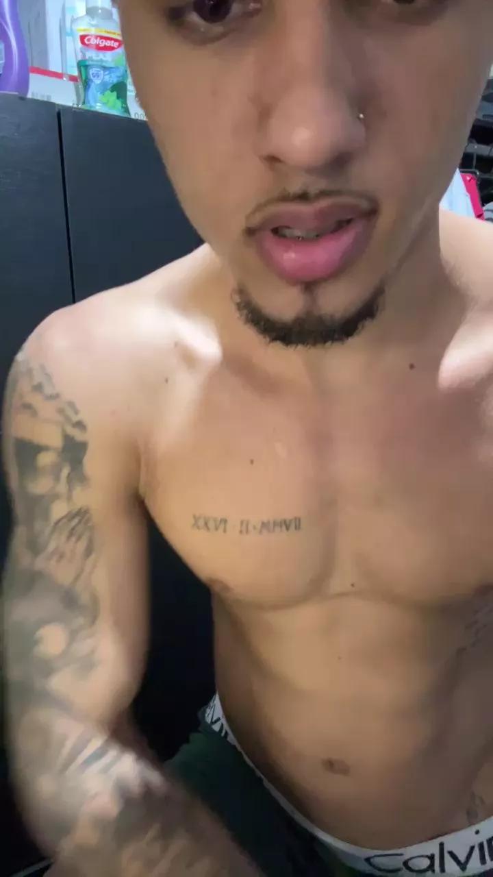 Lorranzin_00 from Cam4