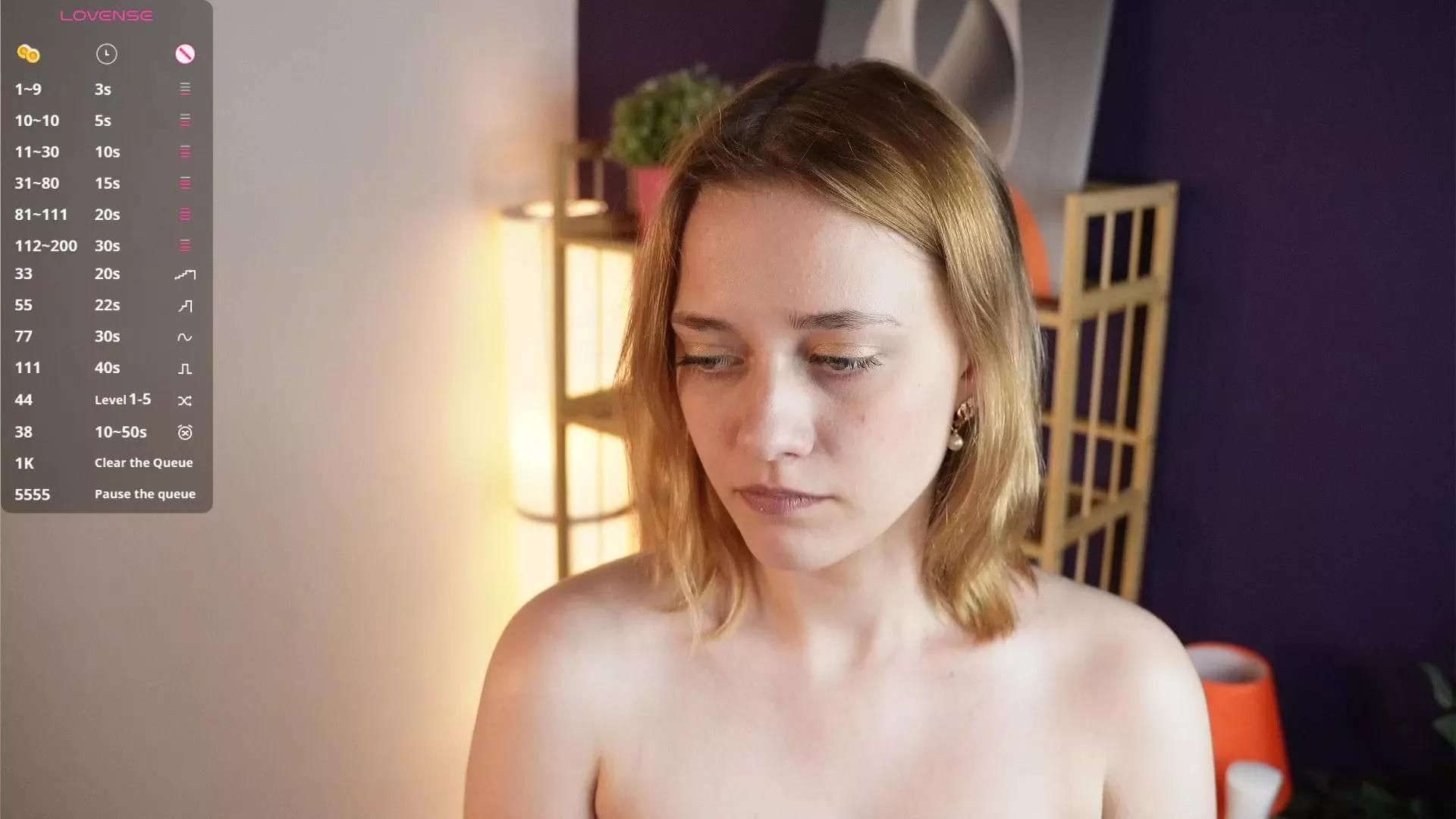 LottieSifontes from Cam4