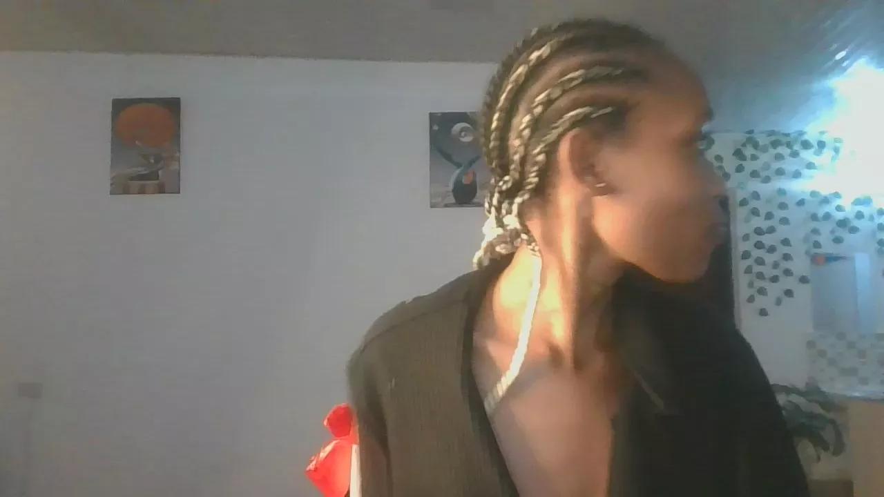 Lucky_n_Shyshy webcams show profile image 
