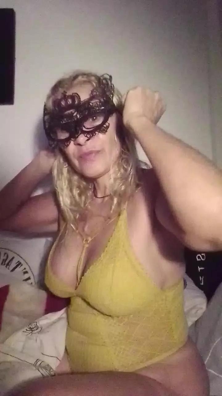 luli70hot from Cam4