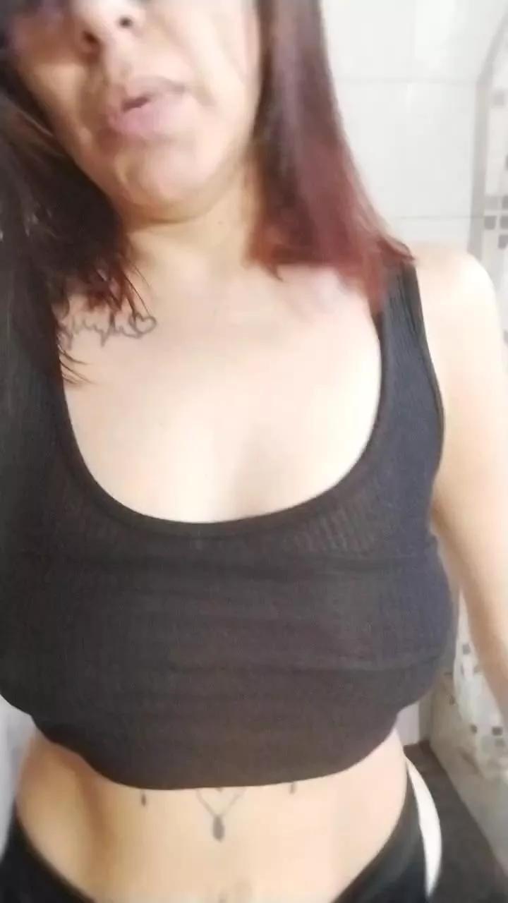 lulihot6 from Cam4