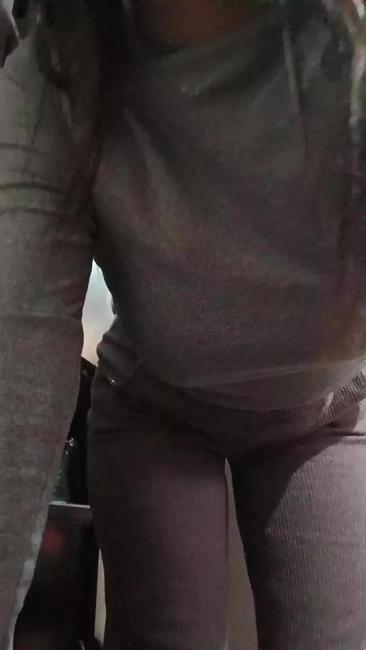 Lulunatx webcams show profile image 