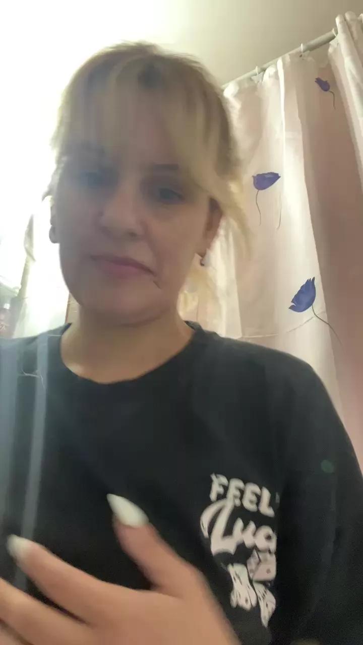 lulys_xxx from Cam4