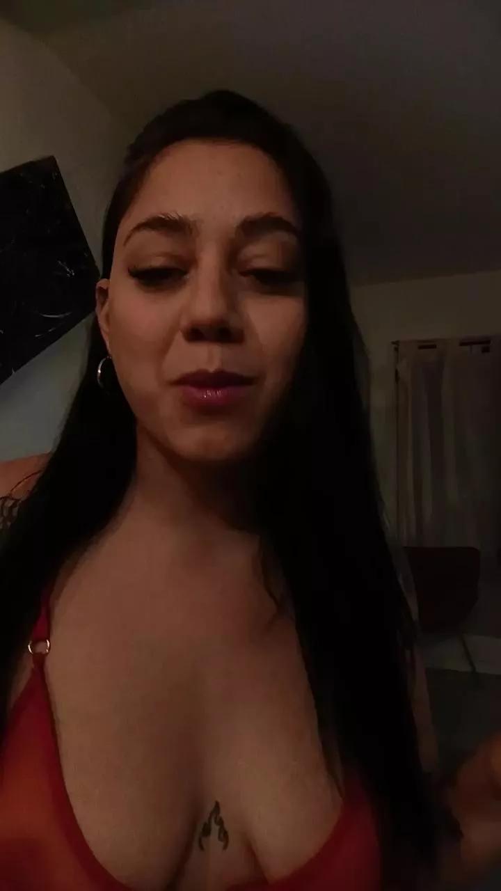 Luulii_loove from Cam4
