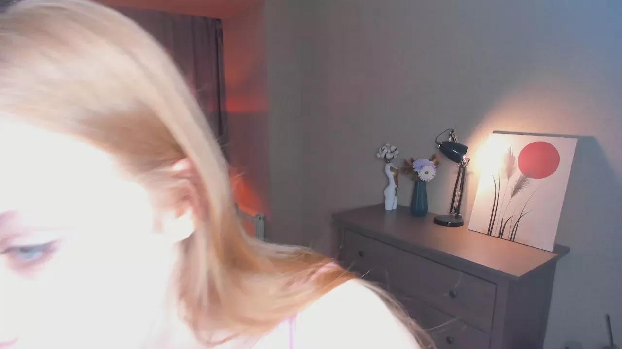 LynetteBalle webcams show profile image 