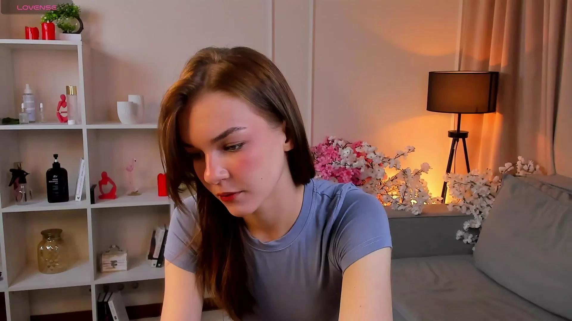 LynnAldridge from Cam4
