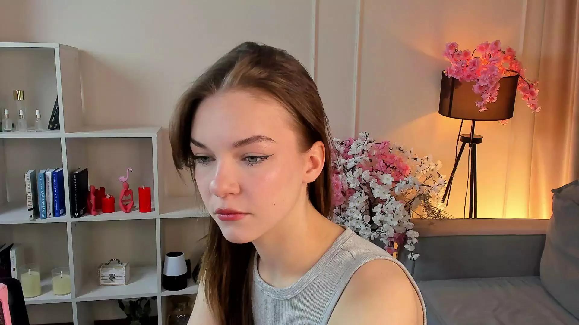 LynnAldridge from Cam4