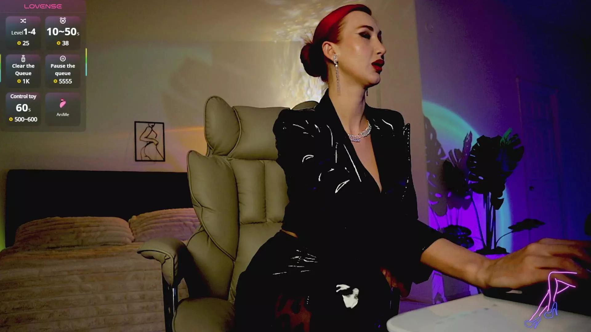 MadamAlexa from Cam4