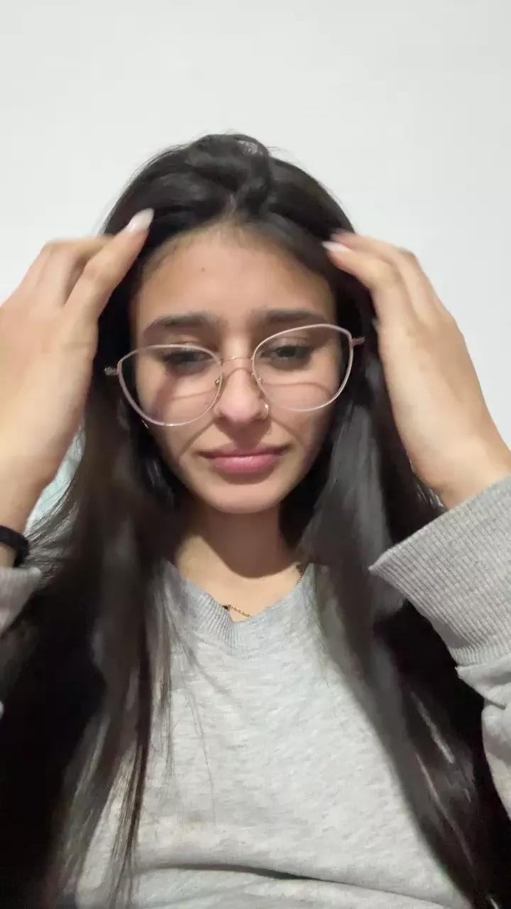Maddydoll from Cam4
