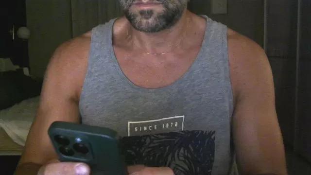 madmaxifun from Cam4