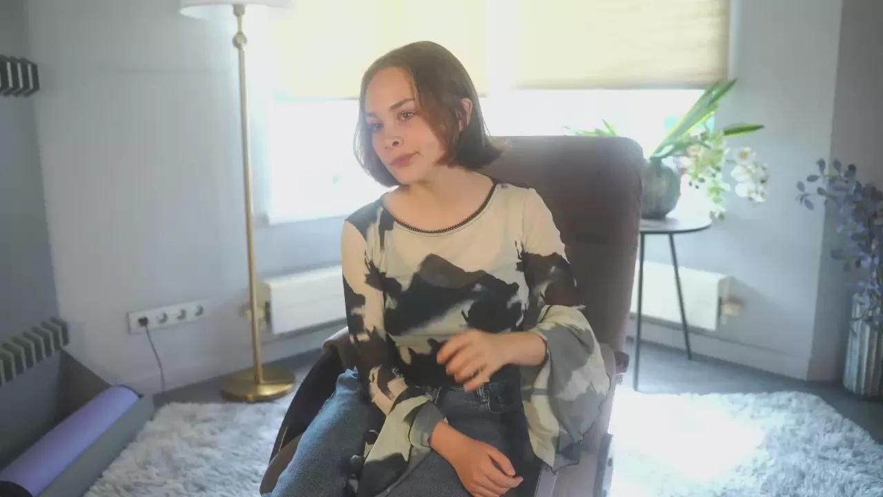 MaiZaharchuk on Cam4