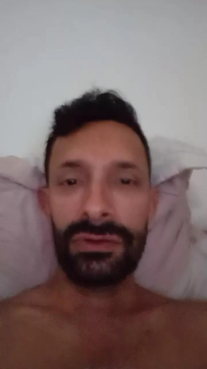 MARCELOBFRNIT1 webcams show profile image 