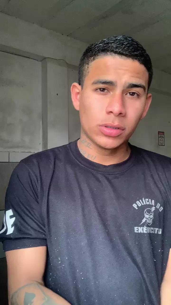 MARENTO23CMM webcams show profile image 