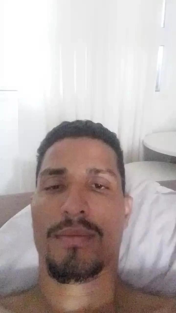 Mario3310 webcams show profile image 