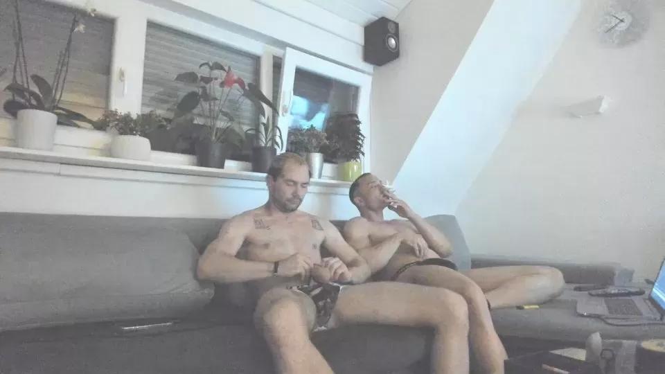 matt2180 from Cam4