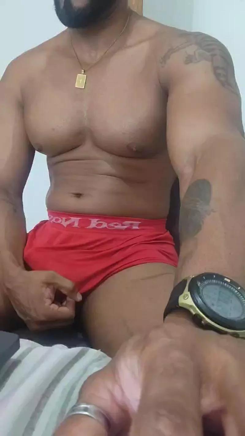 Maumau1986 from Cam4