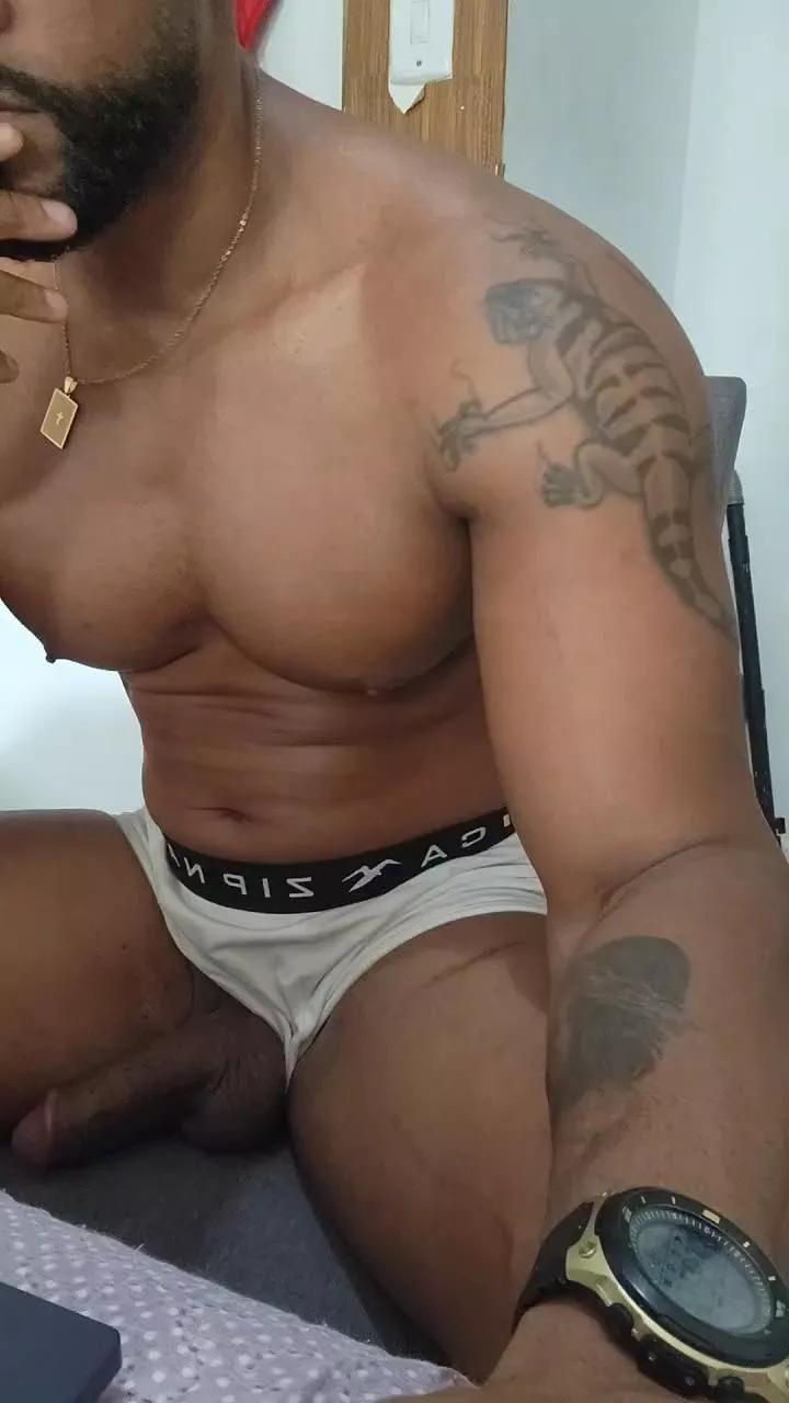 Maumau1986 from Cam4