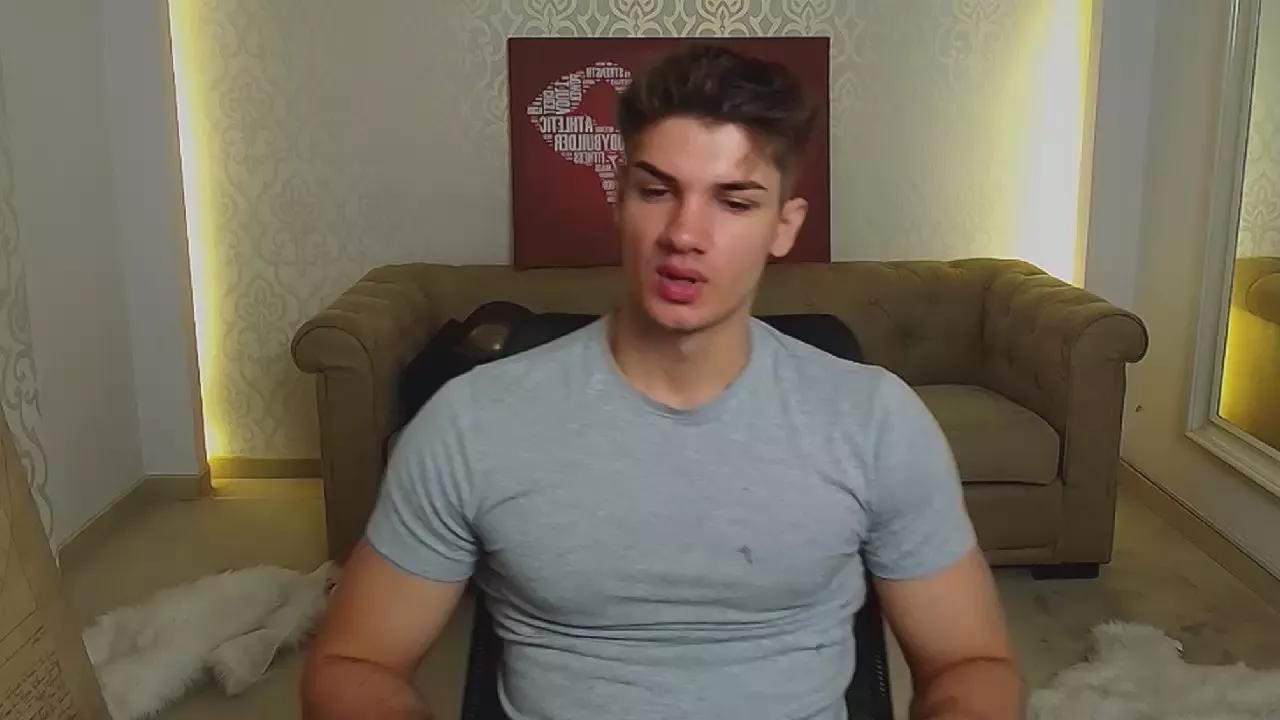 MaxKaidenn webcams show profile image 