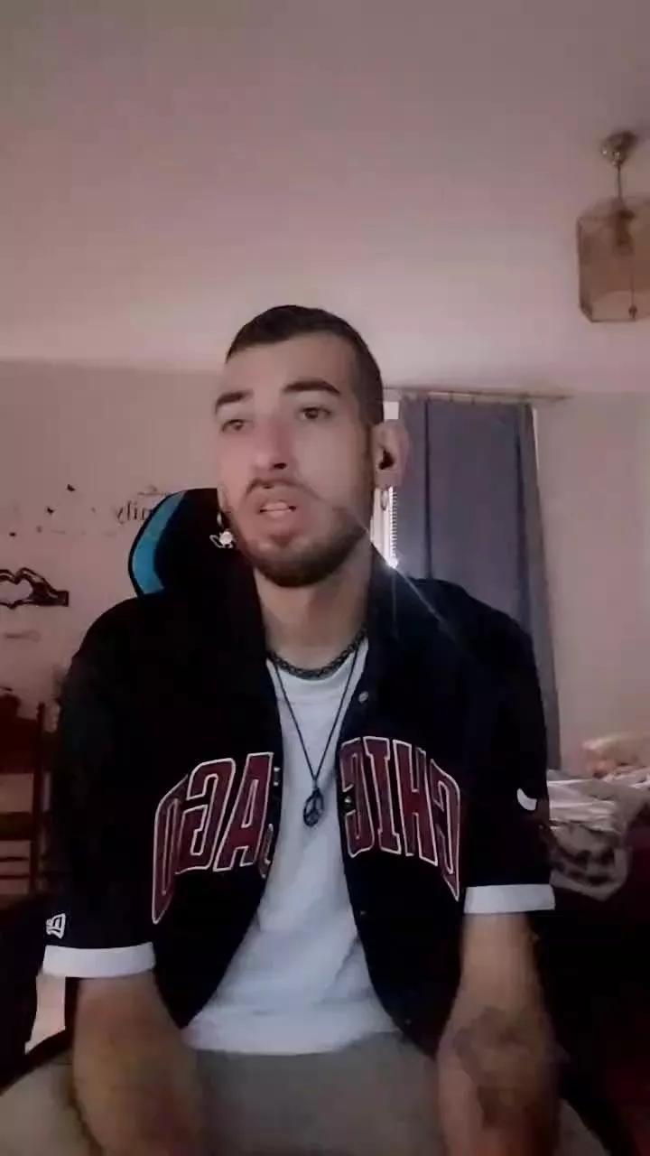 Meastroboris95 webcams show profile image 