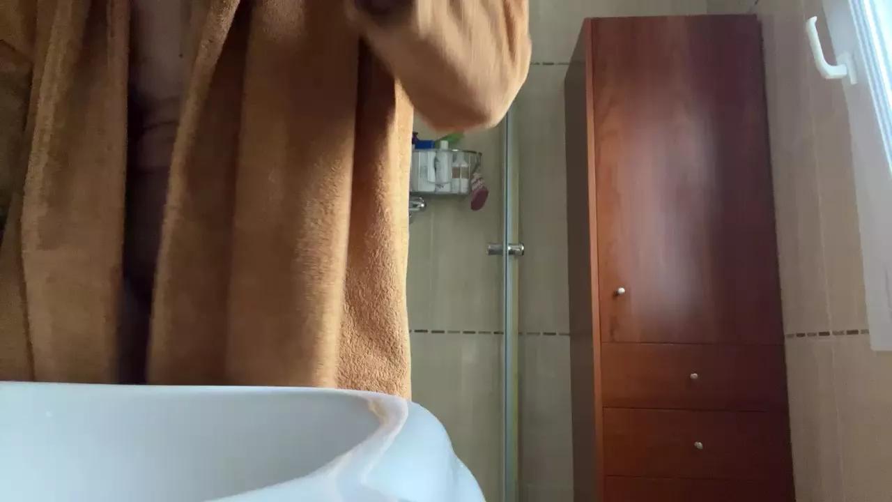 MeMolaMuxo from Cam4