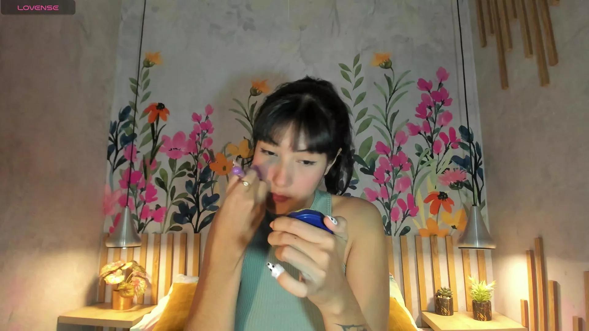 miisaki_ from Cam4