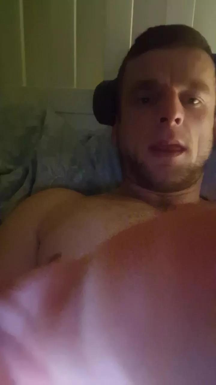 Mikemilfhunter webcams show profile image 