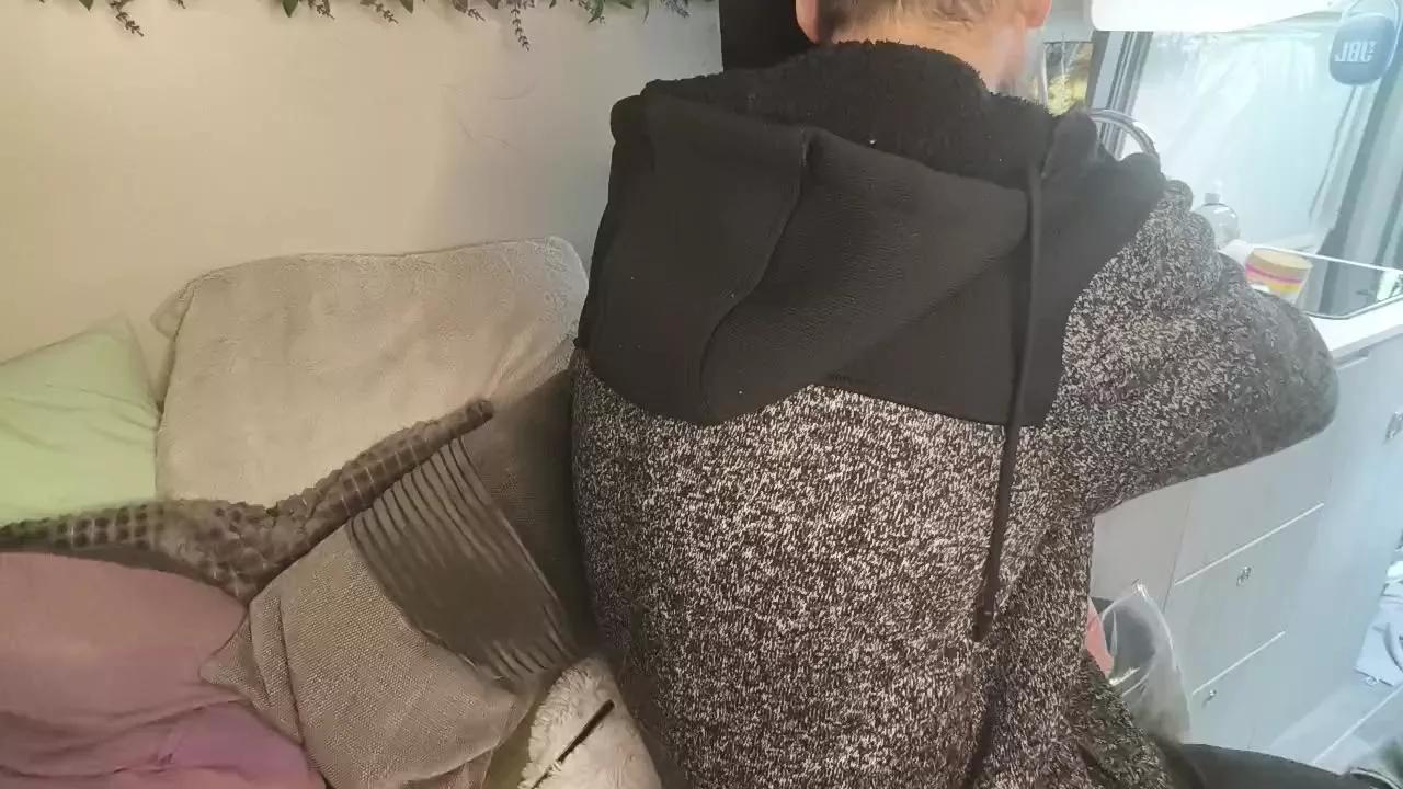 Miller1996 from Cam4