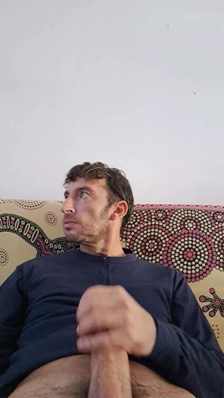 Mirko290180 webcams show profile image 