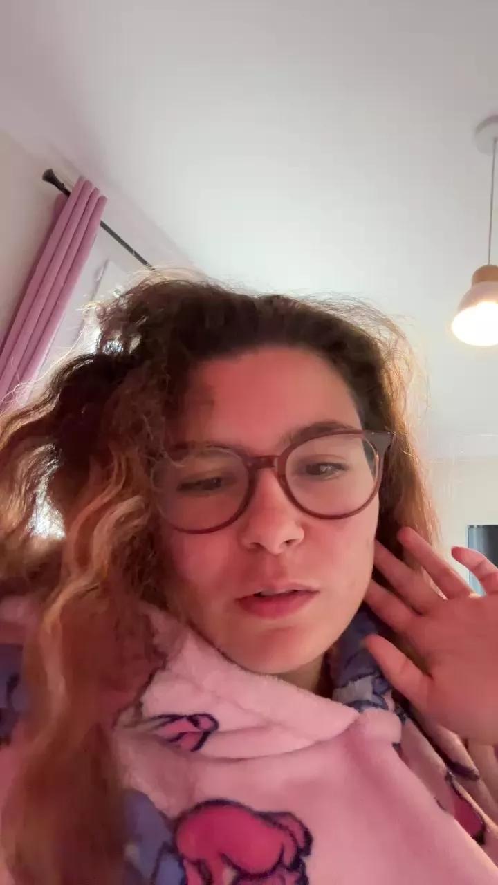 Misscoquine24 webcams show profile image 