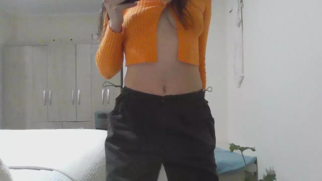 missdahlia98 from Cam4