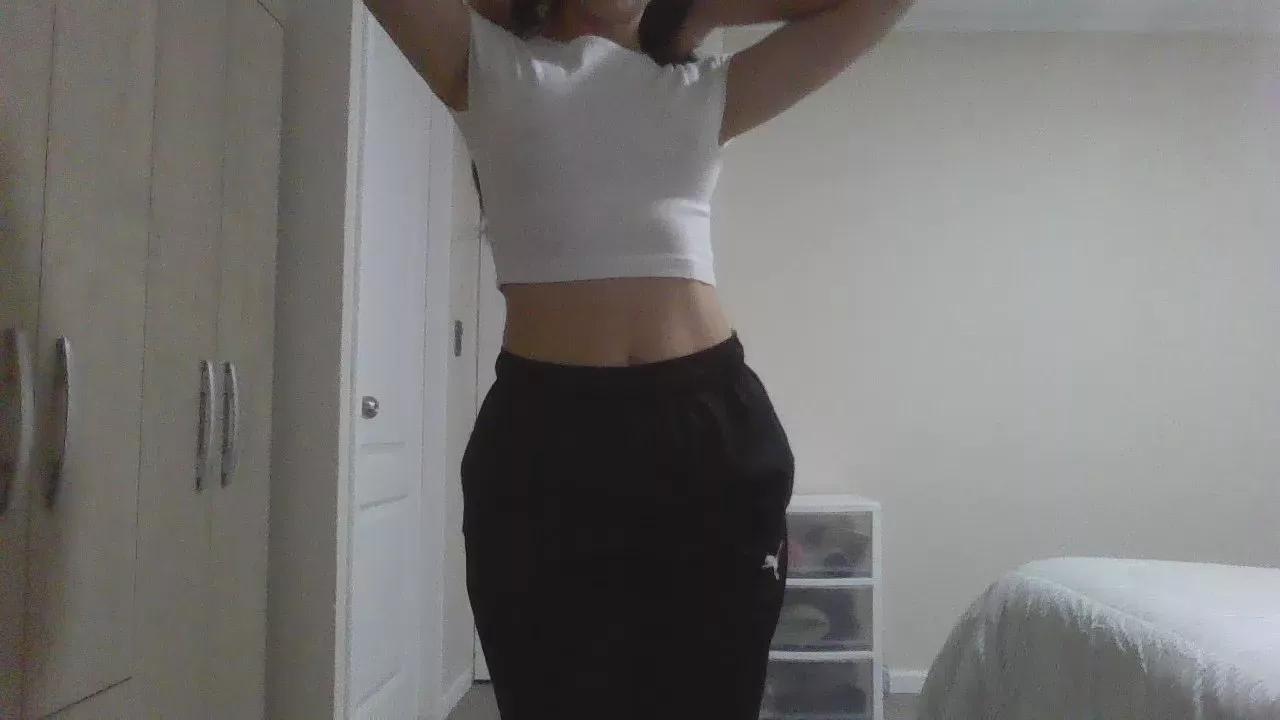 missdahlia98 from Cam4