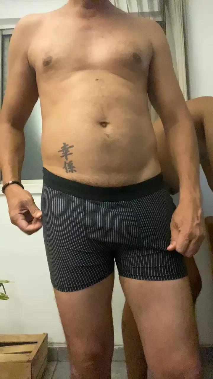 Mlkdotnegroo webcams show profile image 