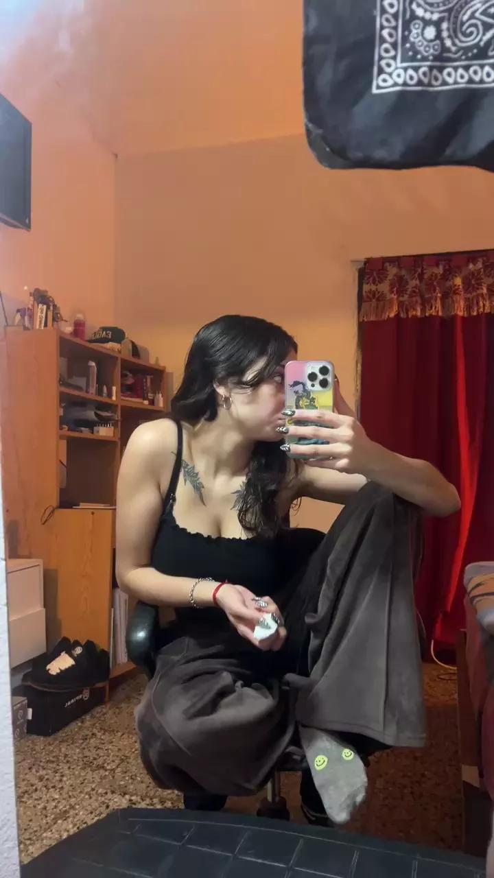 Mmaai from Cam4